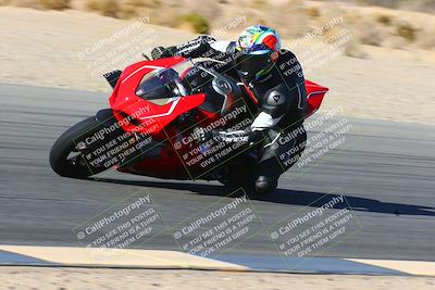 media/Jan-08-2022-SoCal Trackdays (Sat) [[1ec2777125]]/Turn 6 Inside (1pm)/